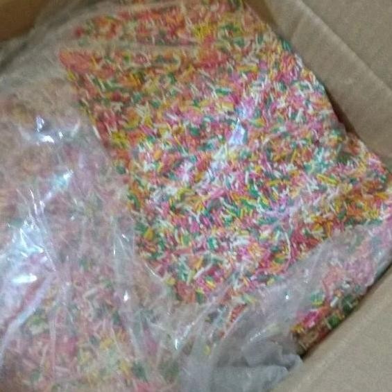 

Mesis 818 Warna Rainbow / Coklat 500GR