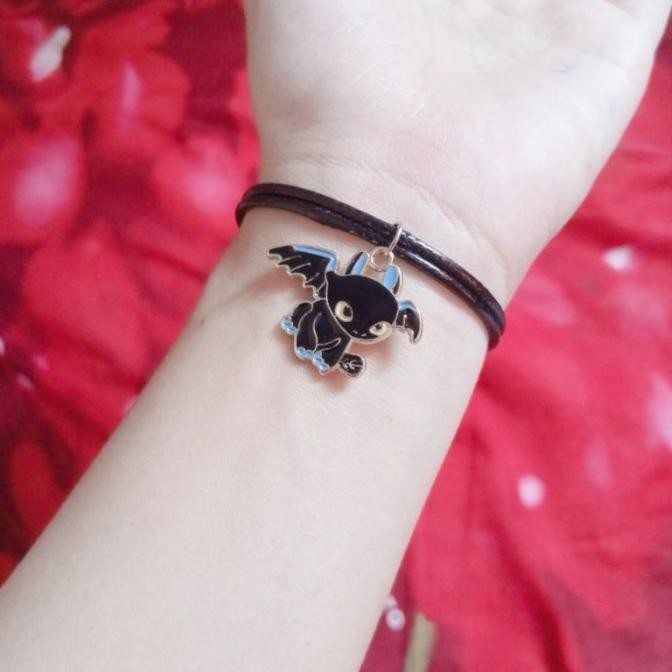 ( Diolyn.Id ) Gelang Toothless Dragon Black & White | Gelang Satuan / Sepasang Couple Magnet Sepasan