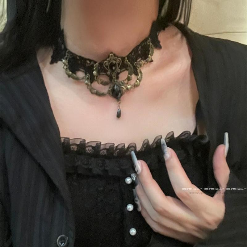Kalung Vintage Renda Rantai Klavikula Kalung Gaya Gotik