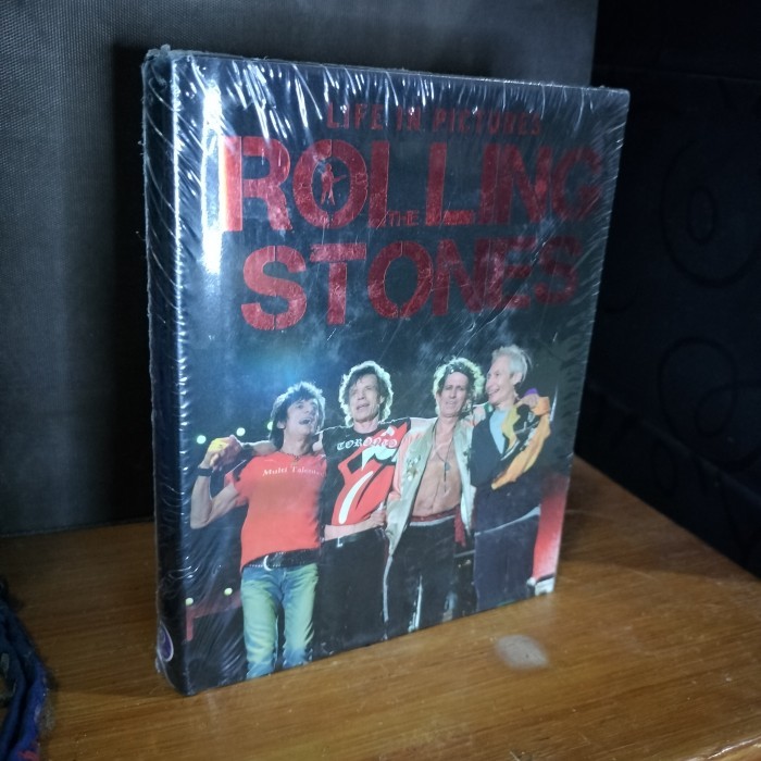 Ready Buku Rolling Stones Life In Pictures