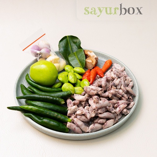 

Ijo-Ijo Kitchen Paket Masak Cumi Asin Cabe Hijau 1 pack Sayurbox