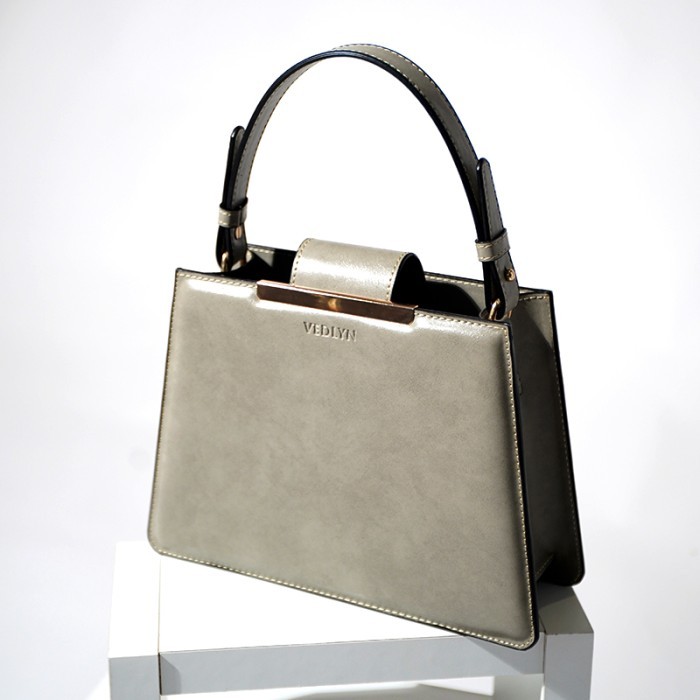 SALE ByVedlyn Kate T Small Handbag wanita / Tas Selempang terbaru modis