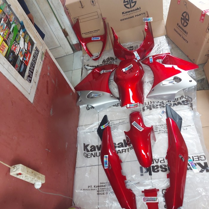 Masih Ada Body Full Set Fairing Barong Tangki Ninja Rr Old Zx Cbu Merah Marun