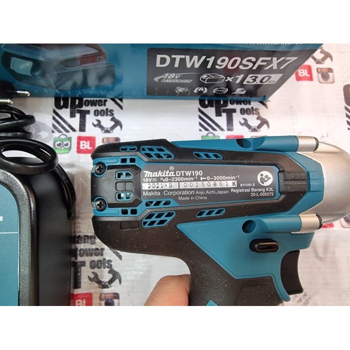 Mesin Cordless Impact Wrench Makita Dtw190 Dtw190