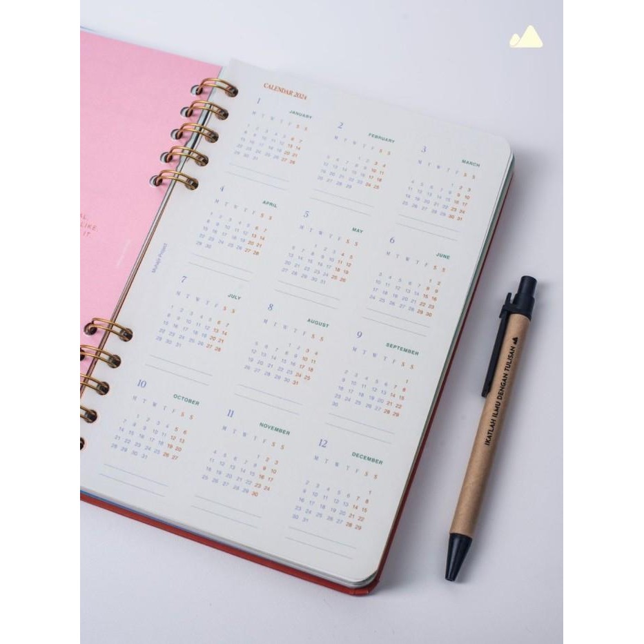 

The Better Project: Yearly Planner