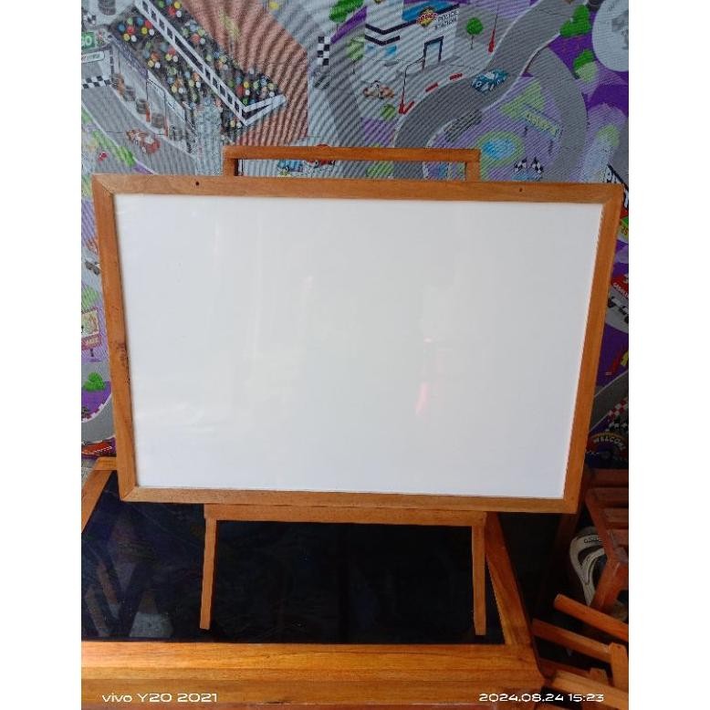 

PJ24 1 set papan tulis white board uk 40x60 ( GERTIS SEPIDOL & PENGHAPUS) Viral