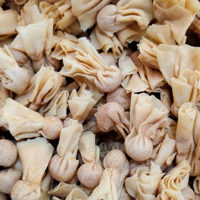 

Ekado / Snack Asin / Makanan Ringan Asin Cemilan Instan / Snack Jadul