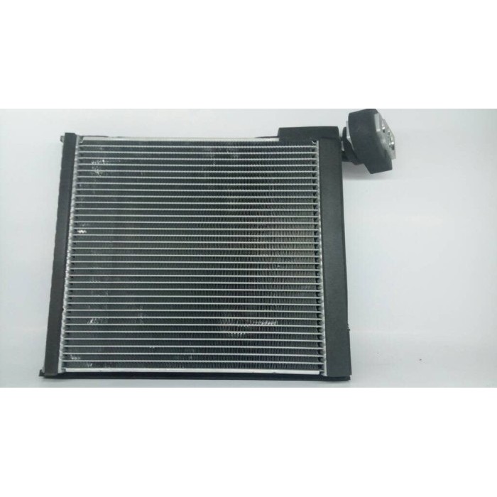 evaporator depan ac mobil toyota inova / fortuner