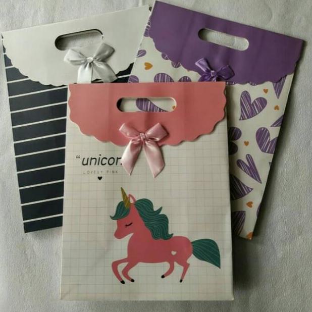 

Termurah Paperbag Tutup Pita Xl - Ukuran 28 X 15 X 37 Cm Nyp