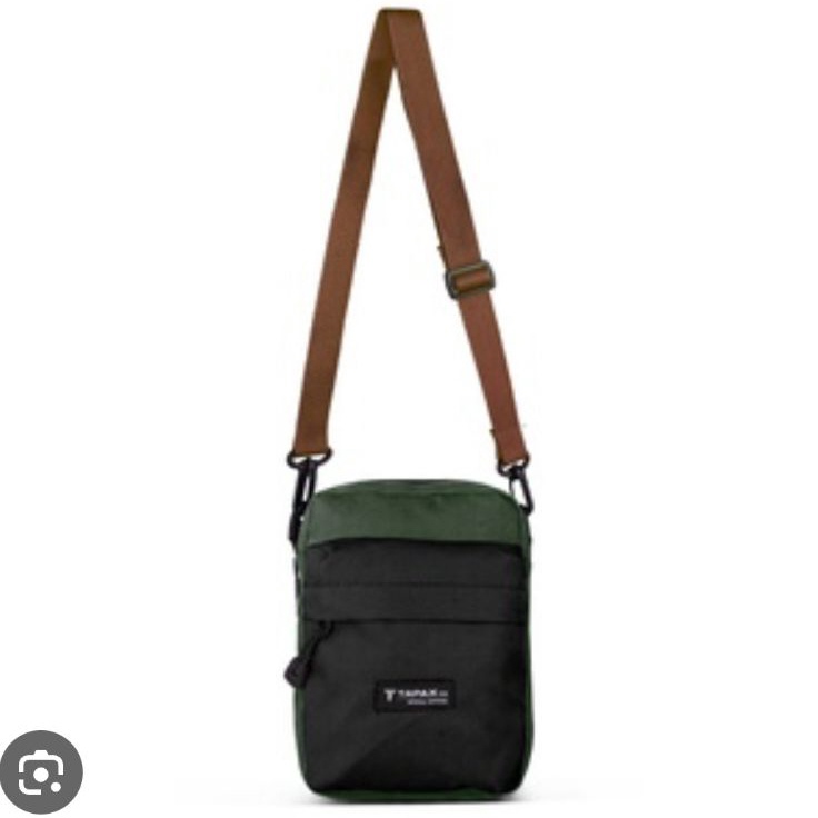 KodeP5b5A jual tas Sling bag C motif L warna hitam mix hijau botol