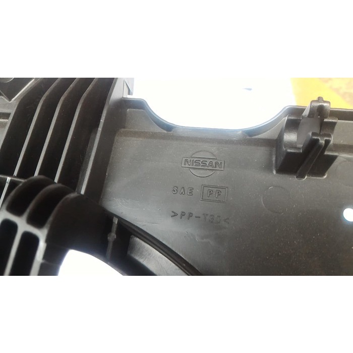 Xtrail T30 Rumah Kipas Shroud Fan Baling Nissan Original 21483-8H310 terbaik