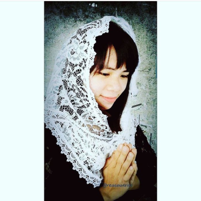 MANTILA KERUDUNG MISA KATOLIK