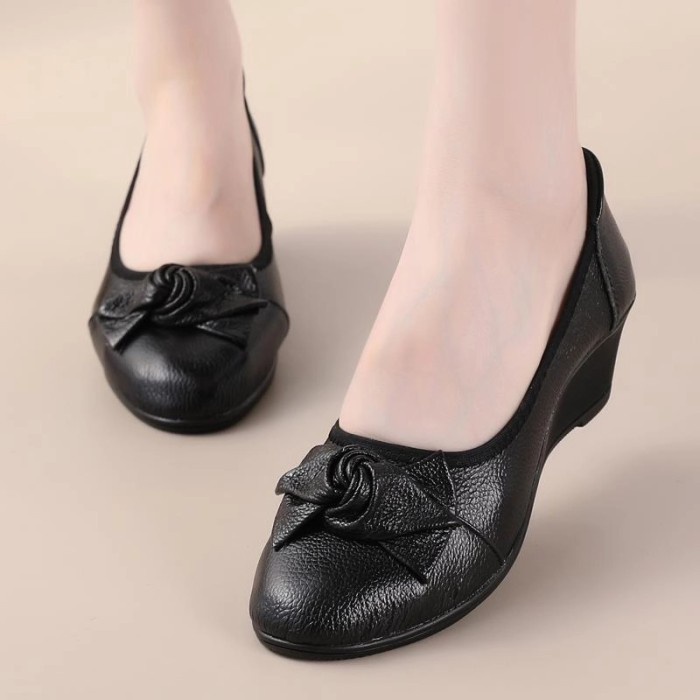 SALE Sepatu ClARKS WEDGES/sepatu wanita Clarks wedges