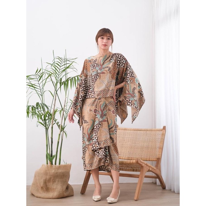SET BATIK KAFTAN MODERN STELAN ATASAN BLOUSE DAN ROK TRENDY 167 168