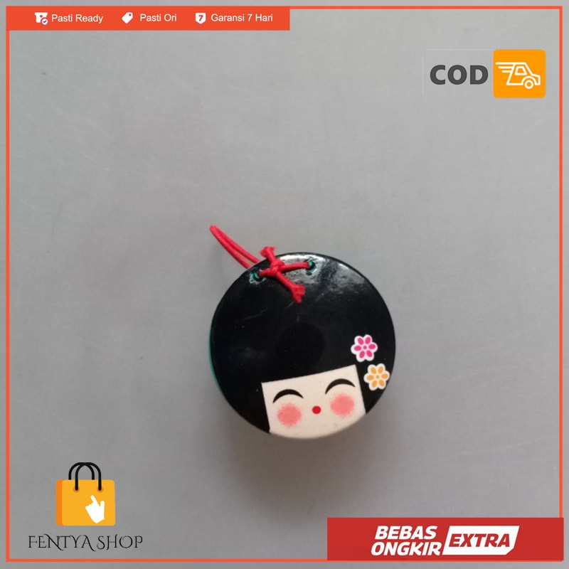 

daiso kokeshi doll castanet kastanyet alat musik