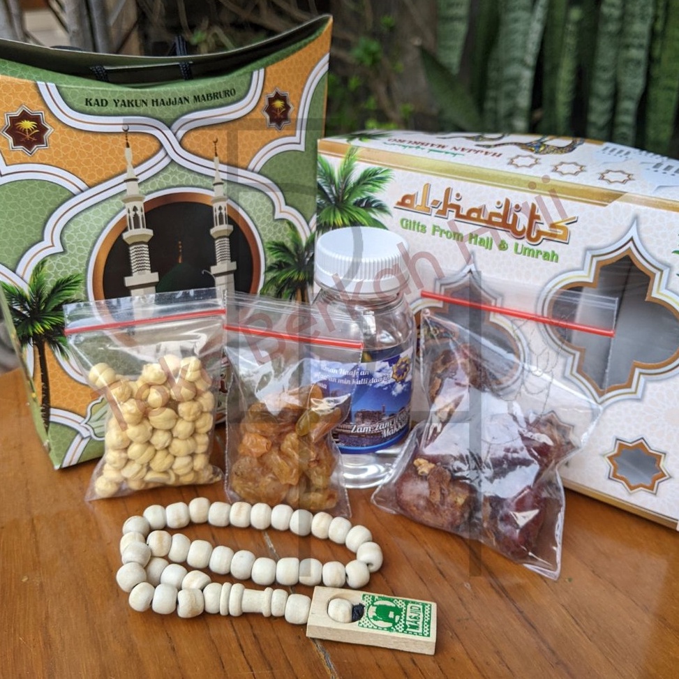 

JCQC4227 paket oleh oleh haji dan umroh + tasbih + air zamzam