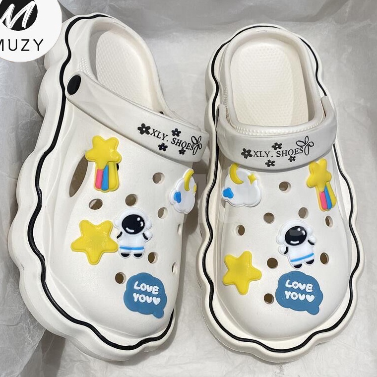 Recomended.. Muzy Sendal Crocs  Wanita Sandal Baim Sendal Wanita Selop Penutup Bolong Bahan Karet HS