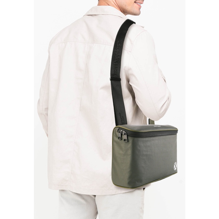 Tas Selempang Hush Puppies Original Pria SlingBag Kompartemen utama dengan resleting Party Ori Fashi