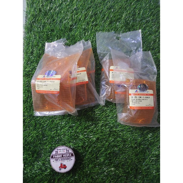 mika sein vespa excel exclusive original danmotor