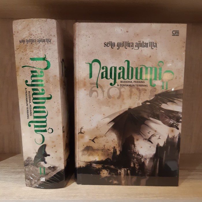 BUKU NAGABUMI II BUDDHA PEDANG & PENYAMUN TERBANG SENO GUMIRA AJIDARMA