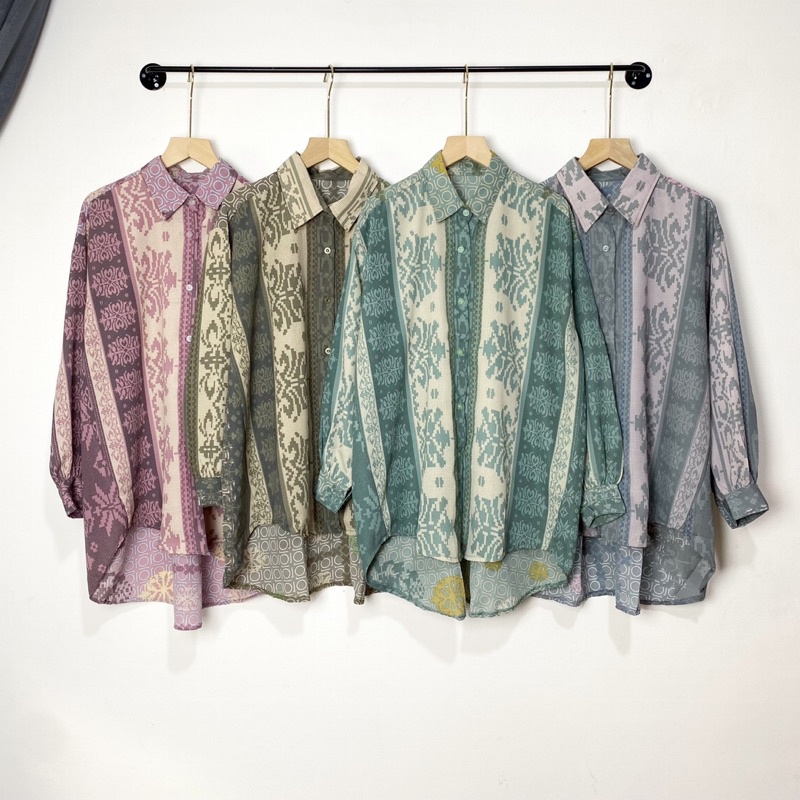 Blouse Wanita Premium Pakaian Dewasa  Perempuan Kemeja Oversize Kancing Nyaman Dipakai Baju Blouse C