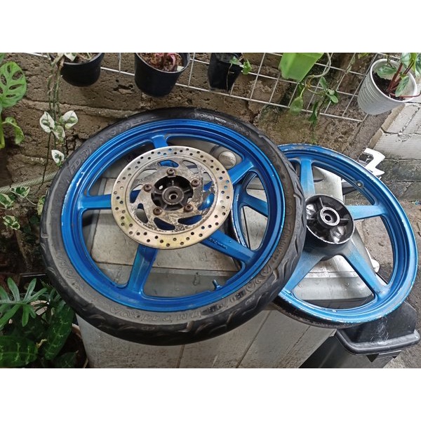 Velg vixion old lama bisa scorpio rx King dll dengan penyesuaian pelek racing palang original ori co