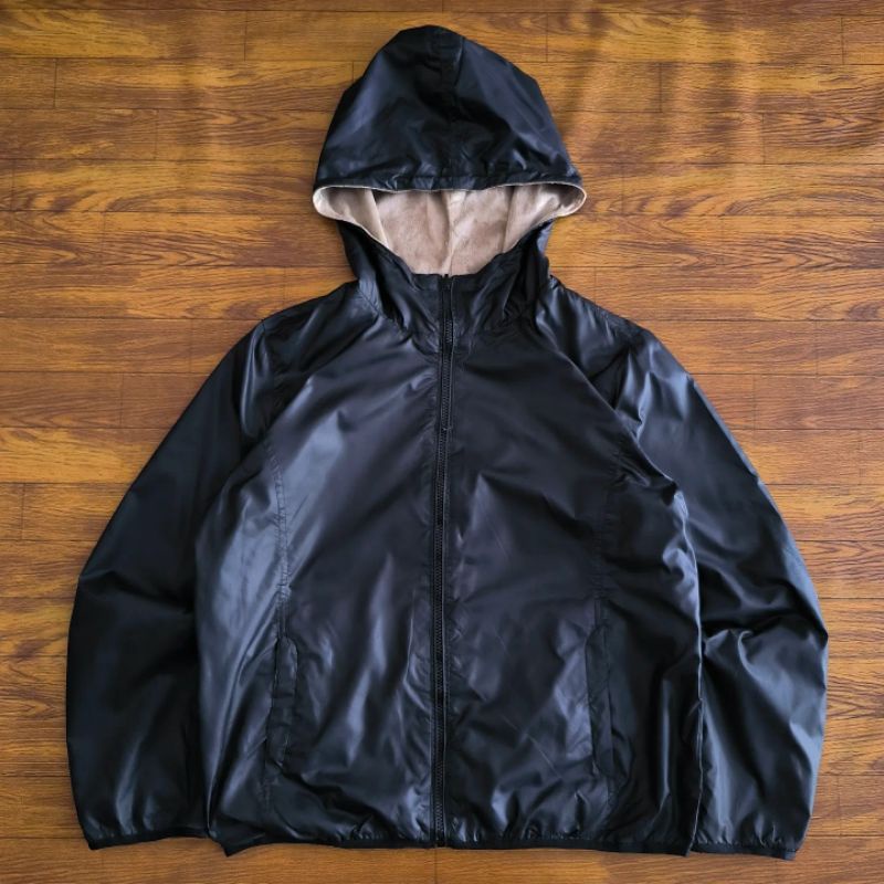 UNIQLO REVERSIBLE JACKET ORIGINAL SHERPA