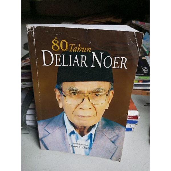 BUKU ORIGINAL - 80 TAHUN DELIAR NOER