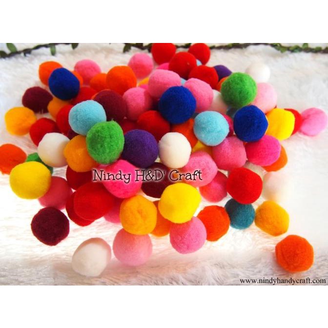 

Termantab] Bola Pompom Halus 3cm isi 100 Kualitas Bagus - Pompom 3cm - Pompom