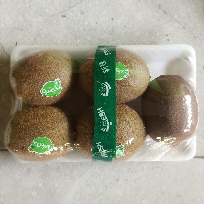

Kiwi Hijau Import Fresh
