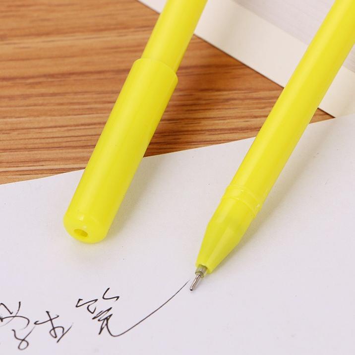 

Terbaru Gannise 4Pcs Pena Pen Pulpen Gel Set Tinta Cair Sponge Bob Gn-St0127