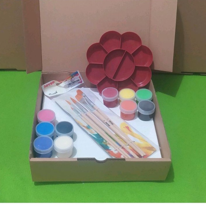 

Model Terkini Paket Lengkap Melukis Canvas 10 warna+Box Stock Banyak