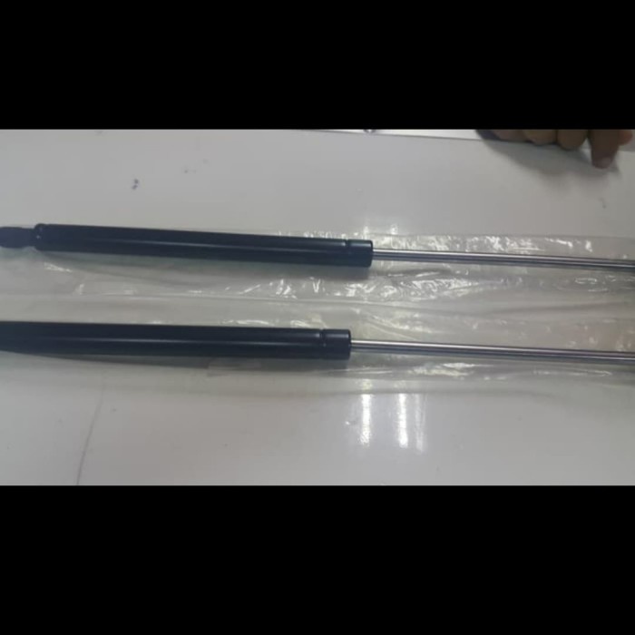 Shok Bagasi Toyota Yaris 2006-2012 Set Kode 143