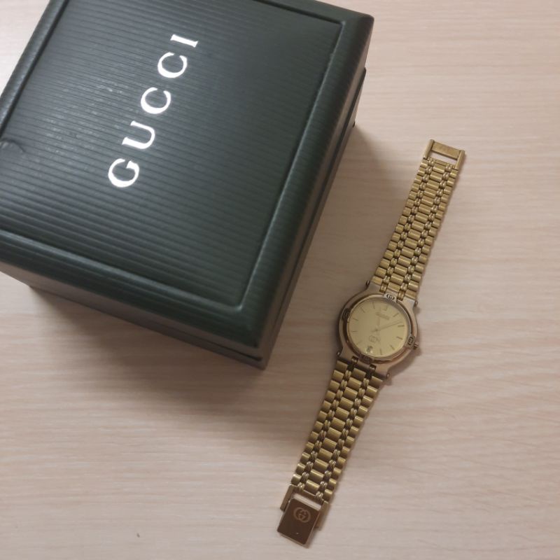 Jam Wanita Gucci Gold Vintage Swiss Preloved Bekas
