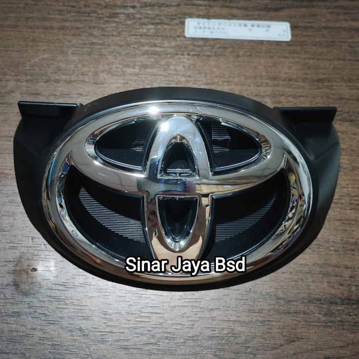 ✅Termurah Emblem Grill Innova 2008 Asli Orisinil 100 Free Rumah Emblem Ori Terbatas