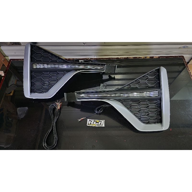 DRL Kijang Innova Zenix Aftermarket Sequential Signal & Welcome Light