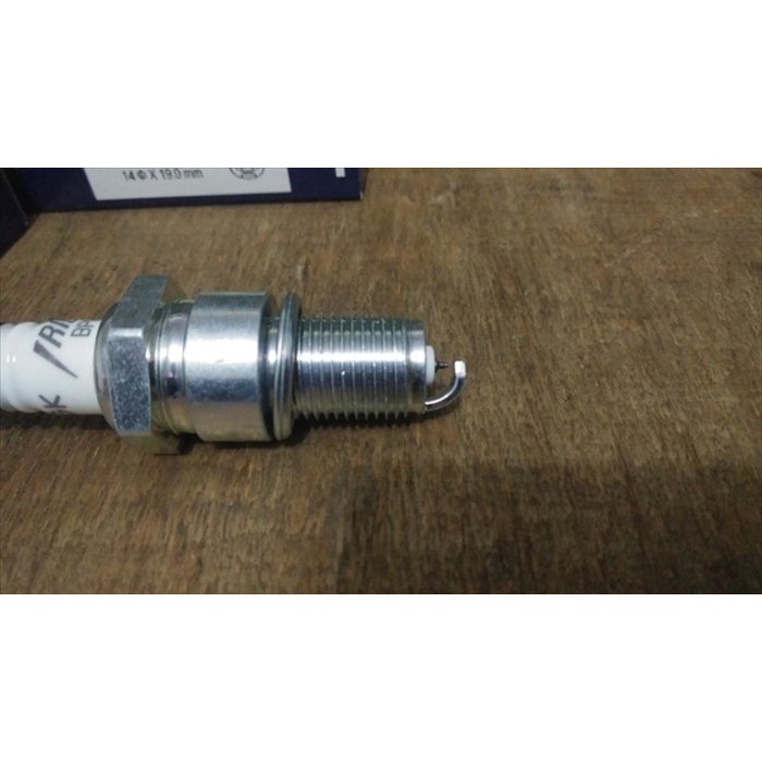 Busi Spark Plug Mobil Suzuki Carry Injection BPR6EIX NGK Asli terbaik