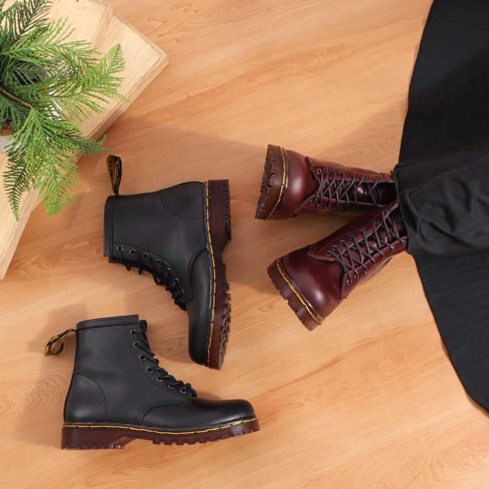 sepatu boot wanita kulit asli sepatu boot docmart wanita sepatu boot cewek sepatu boot korea avril