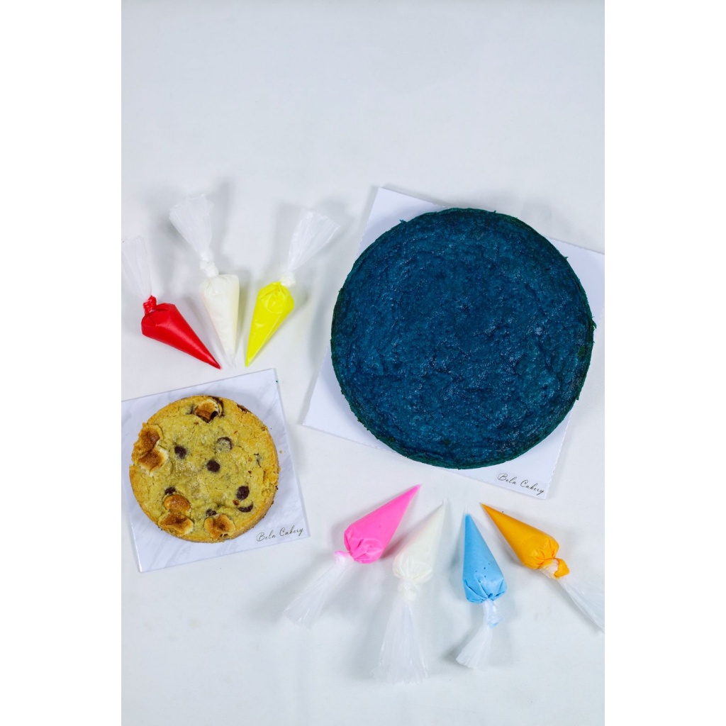 

Special Round Decor Your Cookie By @Belacakery