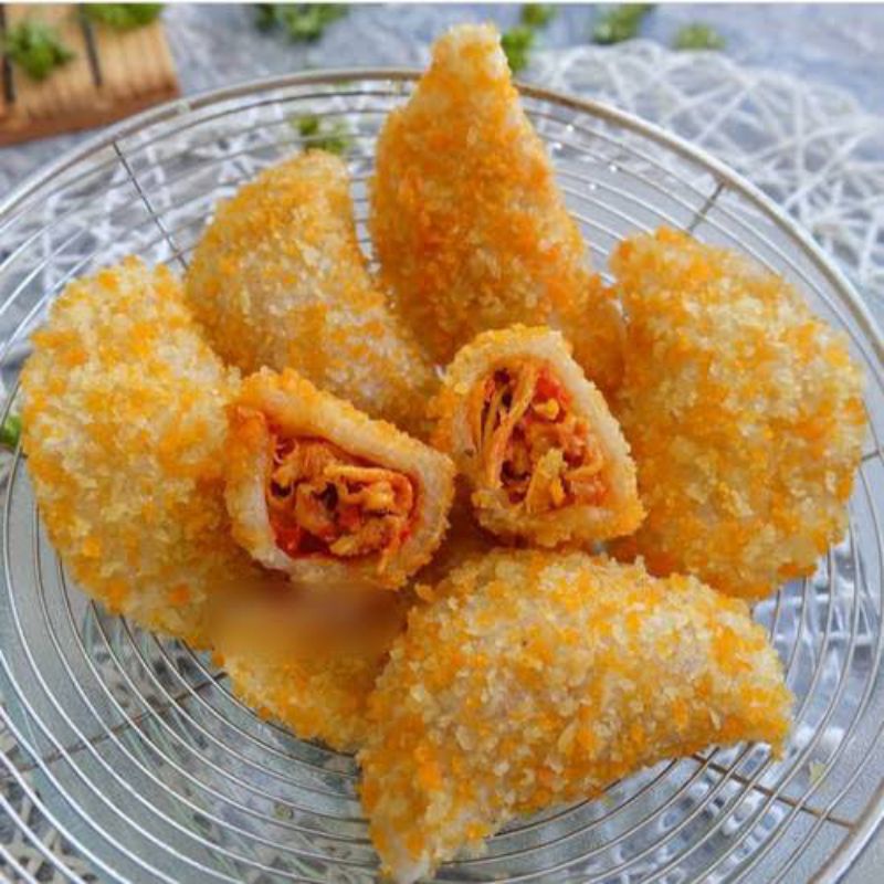 

CIRENG KRISPY ISI AYAM SUIR MIX WORTEL