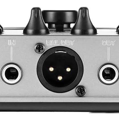 Behringer BDI21 BDI 21 Bass Preamp Efek Pedal