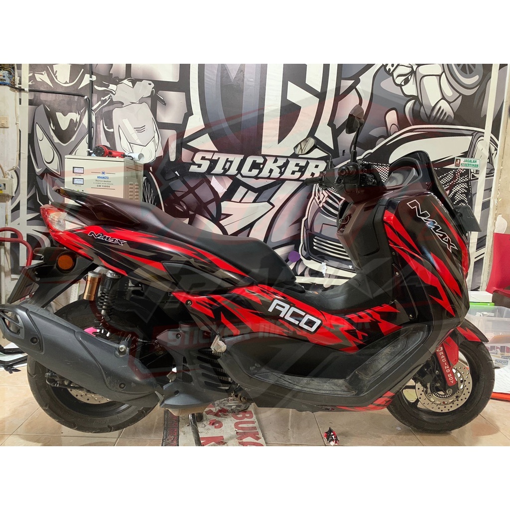Stiker Decal Motor YAMAHA NMAX NEW Full Body Sticker NMAX Baru Motif Garis Hitam Merah Bisa