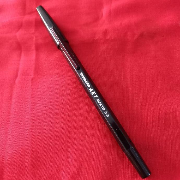 

~^~^~^] 1 Buah Pulpen Standard AE7 0,5