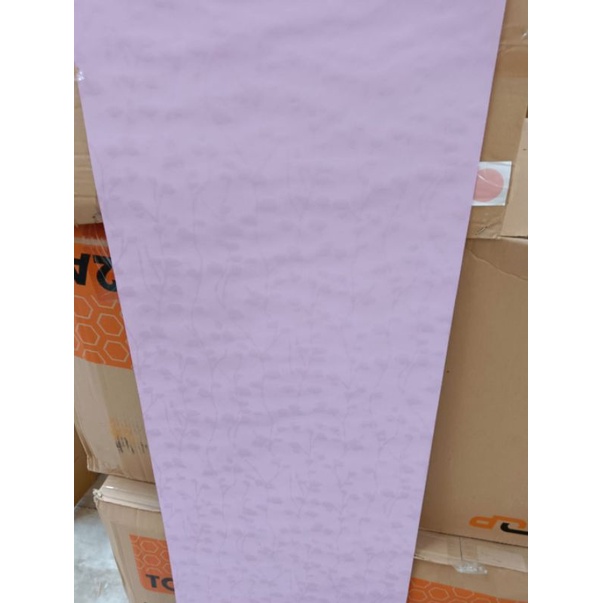 Wallpaper Stiker Dinding ukuran 45cmx10m motif embos ungu bunga daun karakter gh224 /wallsticker PVC