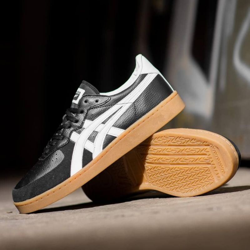 SEPATU ONITSUKA TIGER GSM "BLACK WHITE GUM