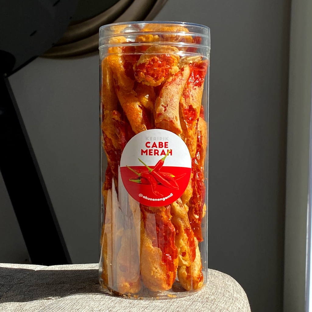 

Ready KERIPIK CABE MERAH CRISPY PREMIUM 1300ml KERIPIK SAYUR BUAH PREMIUM Non COD