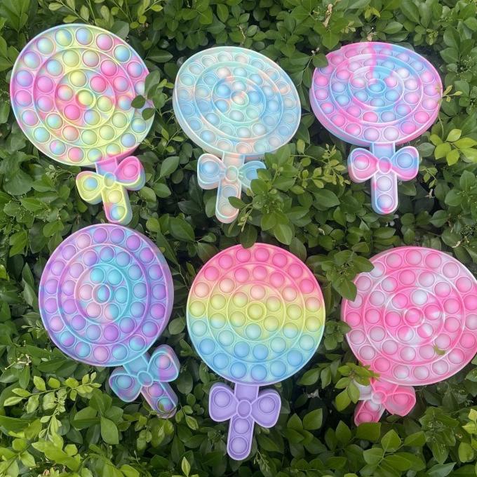 

Pop It Lollipop Besar Premium Mainan Viral Kado Ultah Anak Popits Stok Terbatas