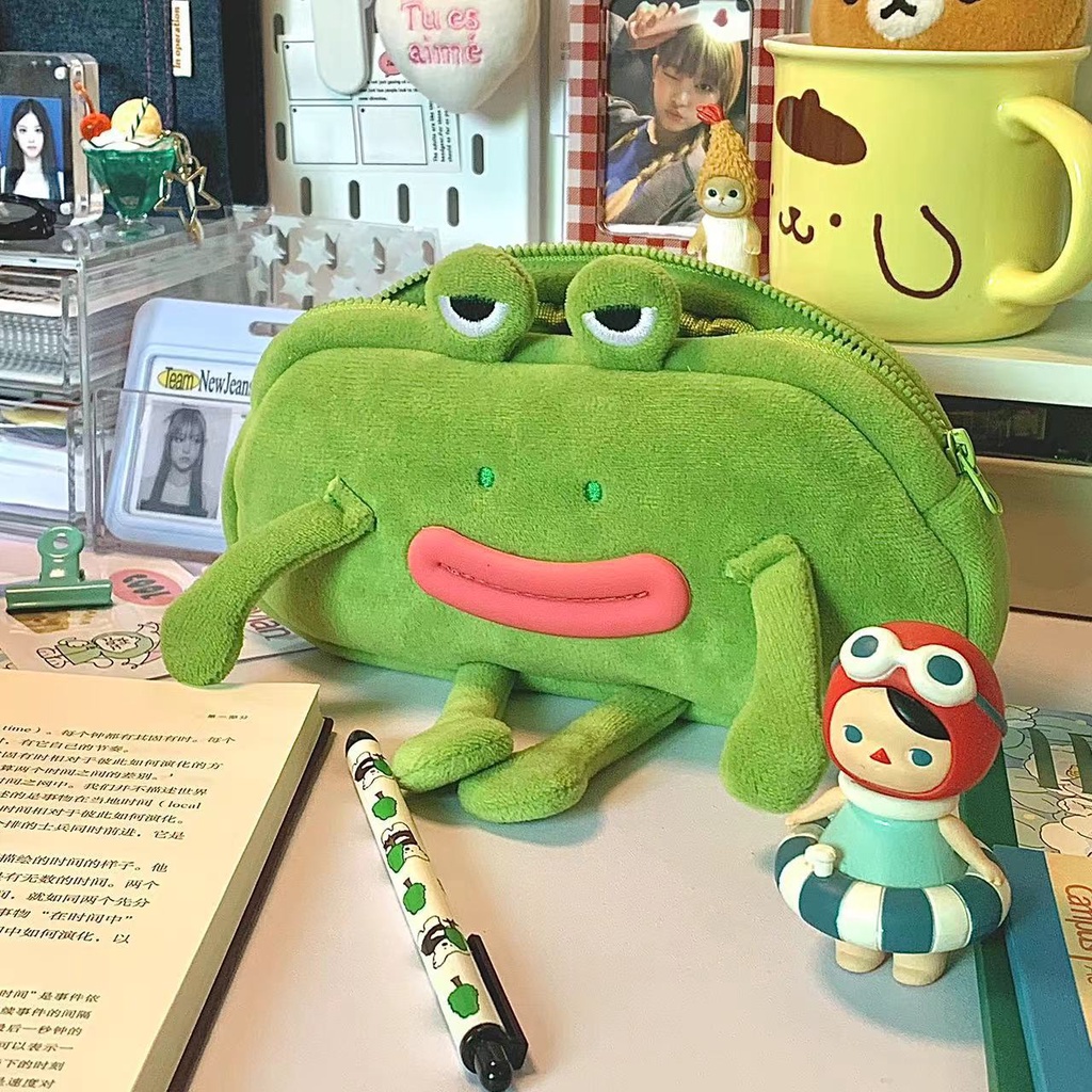 

Funny Quirky Big Mouth Frog Plush Pencil BaginsUgly and Cute Large Capacity Stationery Bag Junior and Middle School Students Desktop Storage