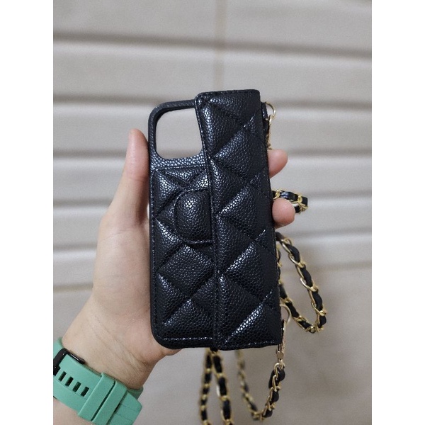 [PRELOVED] Quilted Sling case warna Black untuk Iphone 12 pro