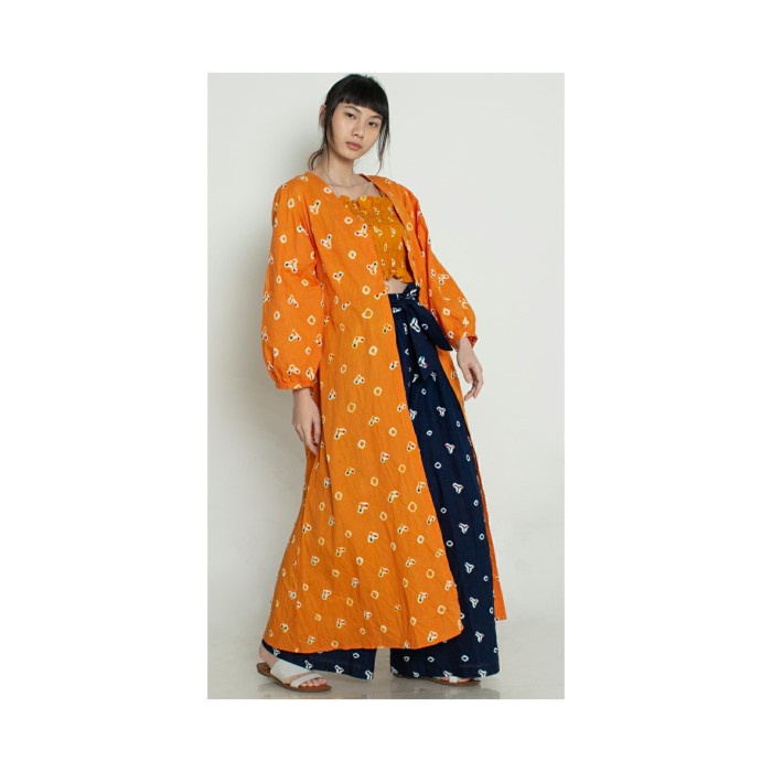 ATASAN OUTER WANITA - TANGAN PANJANG JUMPUTAN WENING